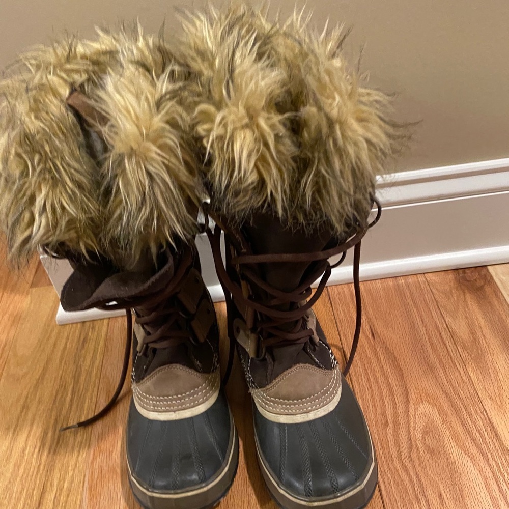 Ladies Joan of Arctic Boots by Sorel